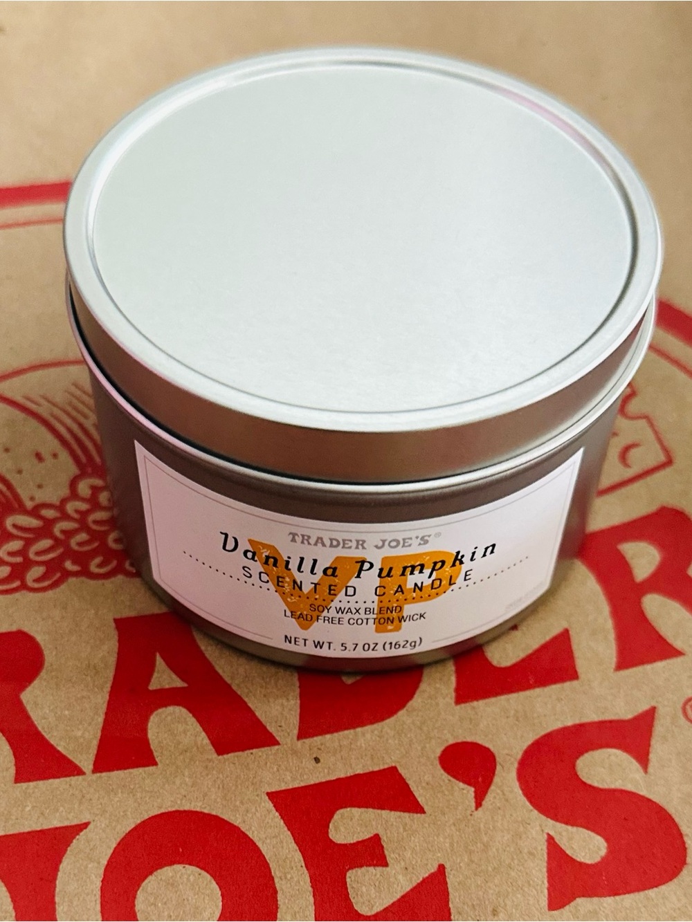 Vanilla Pumpkin Scented Candle - Silver Tin